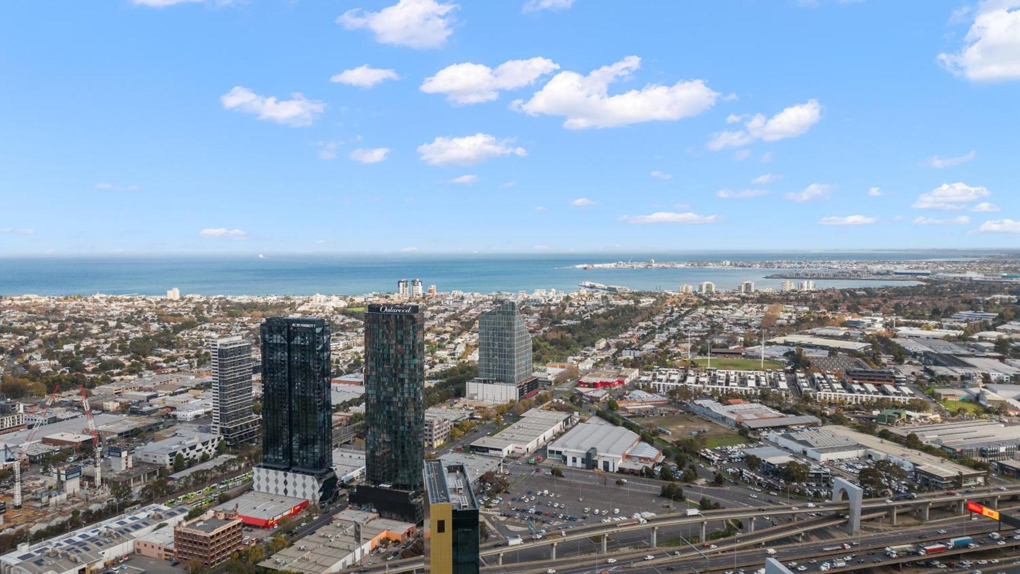 Resort Style Living Yarra Wharf Melbourne Exteriör bild