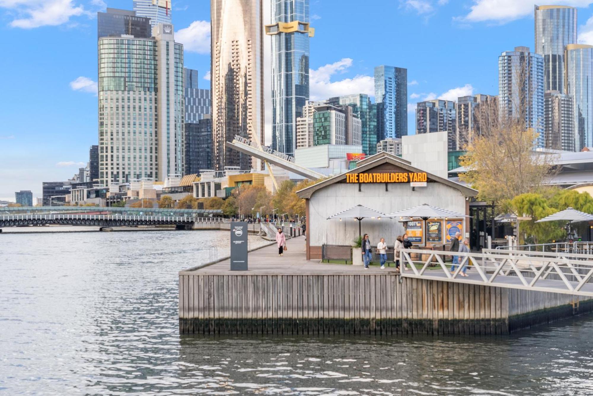 Resort Style Living Yarra Wharf Melbourne Exteriör bild